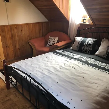 Chata Bernava 山林小屋 Blatno